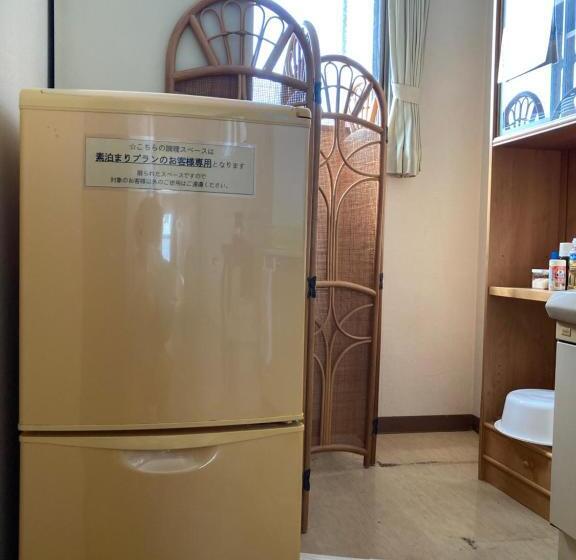 بنسيون Uchihan