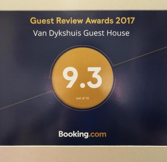 بنسيون Van Dykshuis Guest House
