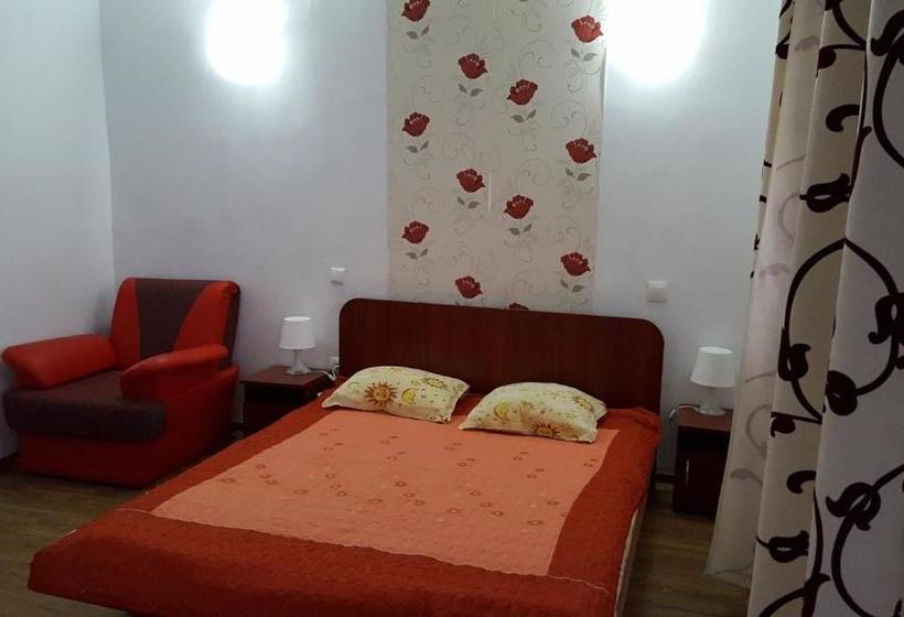 بنسيون Vila Fifi Costinesti