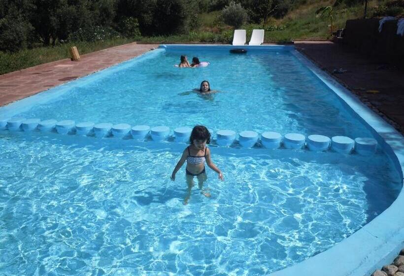 پانسیون Villa Paradise