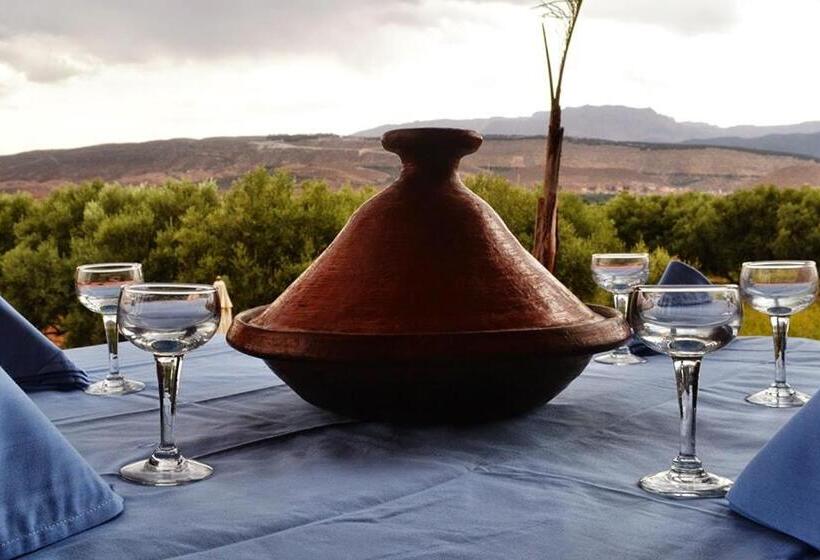 پانسیون Villa Paradise