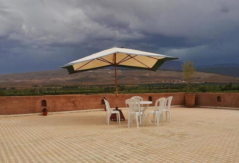 پانسیون Villa Paradise