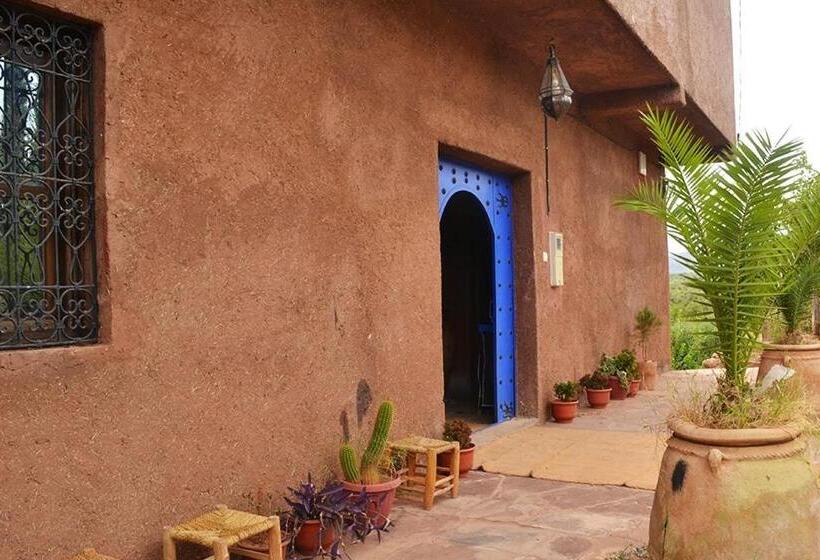 پانسیون Villa Paradise