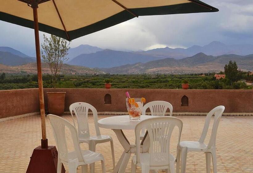 پانسیون Villa Paradise