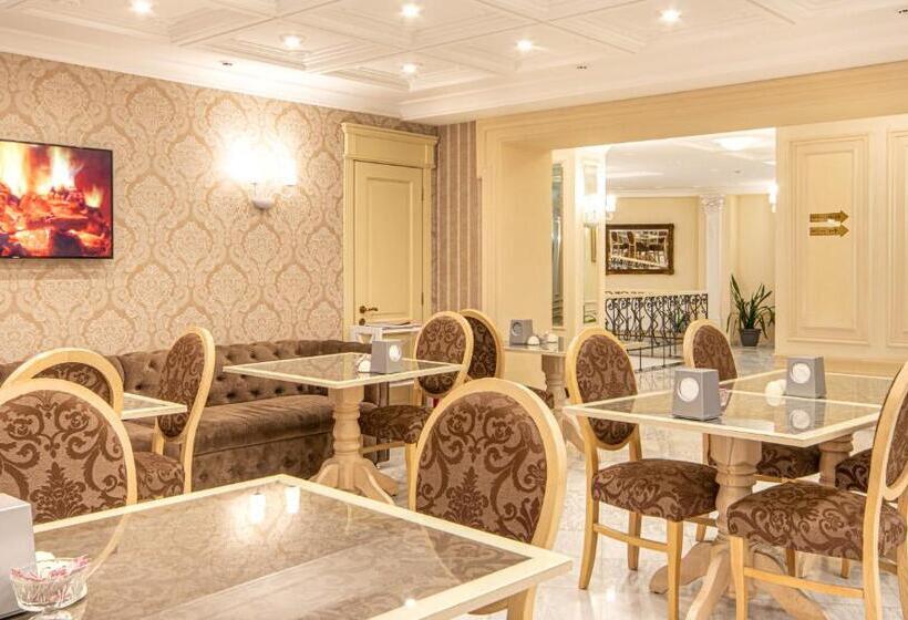 هاستل Vintage Na Bulvare