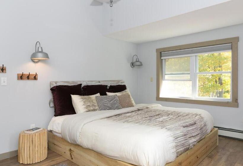 هاستل Warren Lodge