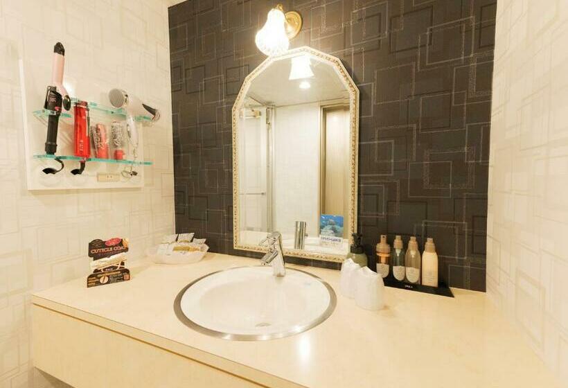 בית מלון כפרי Fun3  Adult Only