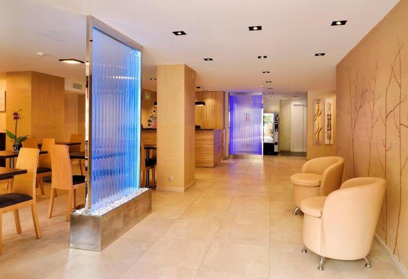 Отель Hôtel & Restaurant Le Belvédère