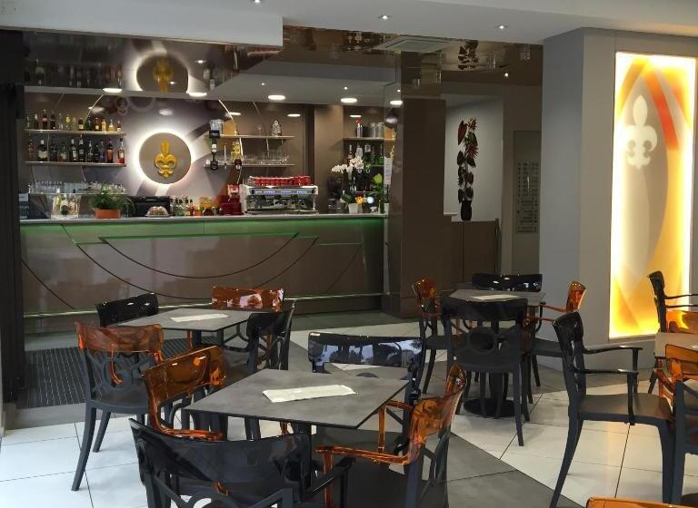 فندق Lys De Marie