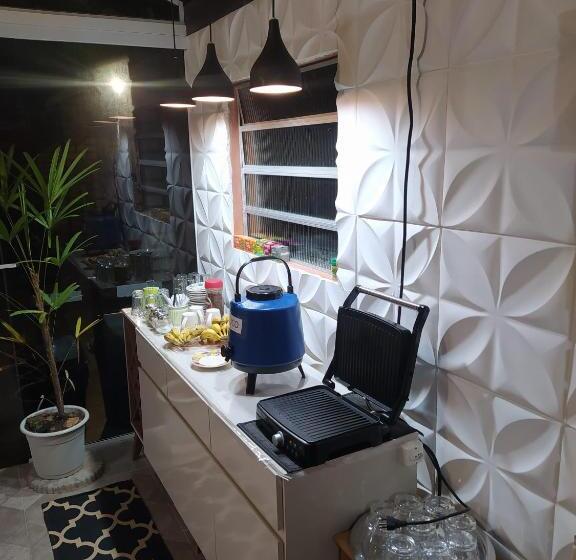 Пансион Aeropouso Pousada Executiva