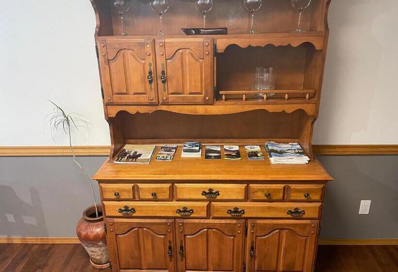 פנסיון Blaeberry Valley Vacation Rentals