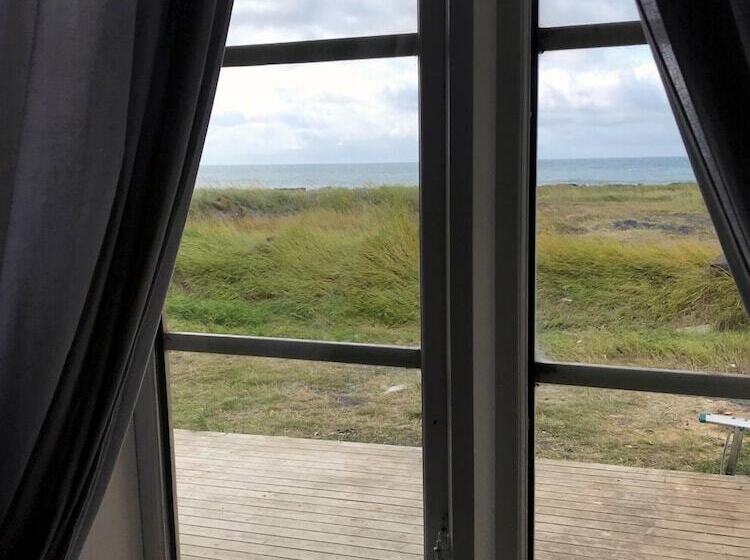 پانسیون Brimslóð Atelier Guesthouse