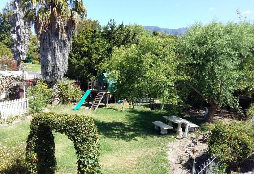 פנסיון Constantia Lazy River