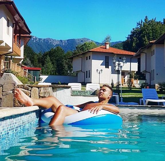 פנסיון Eco Rai Rekata