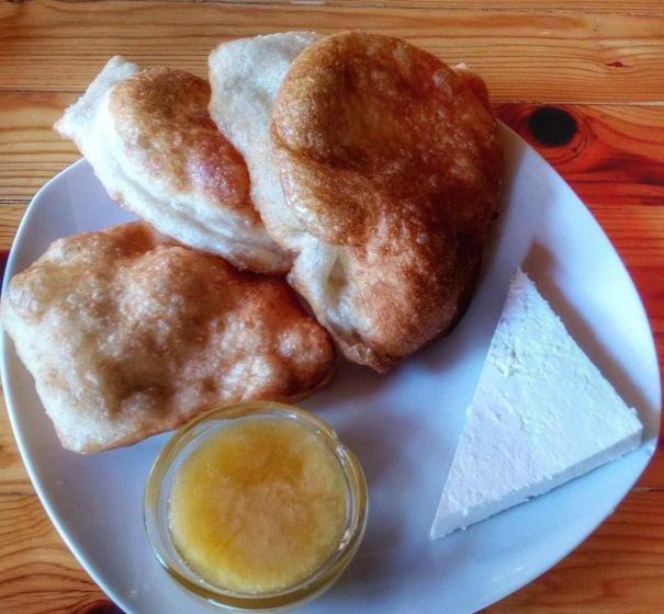 פנסיון Eco Rai Rekata