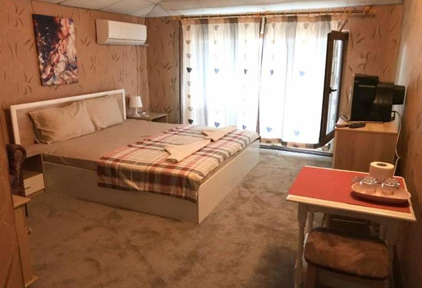 פנסיון Guest House Urdoviza