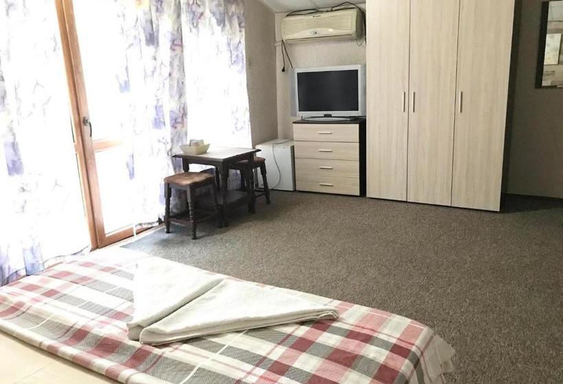 פנסיון Guest House Urdoviza