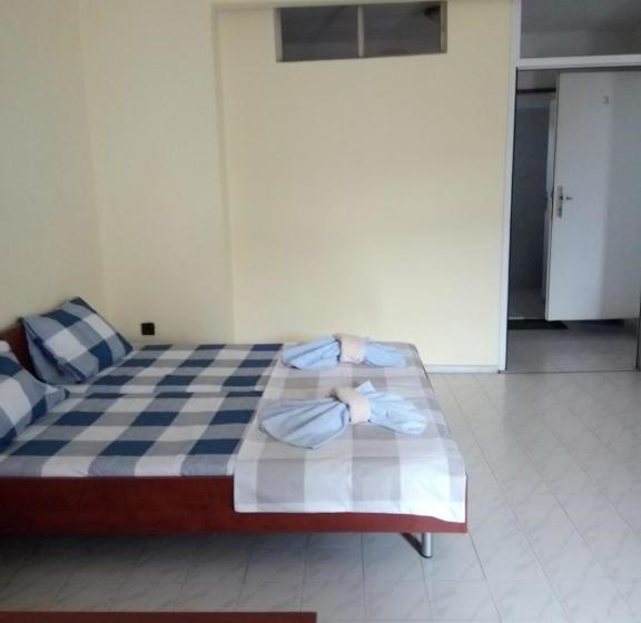 Пансион Guesthouse Oasis