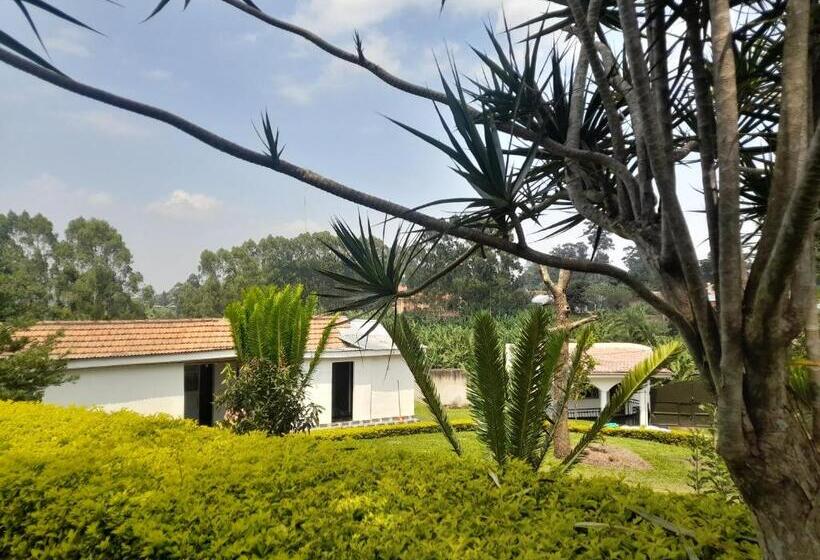 پانسیون Maasai Villa Backpackers Home