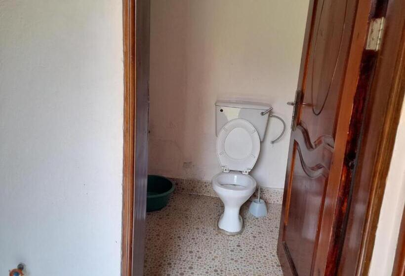 پانسیون Maasai Villa Backpackers Home