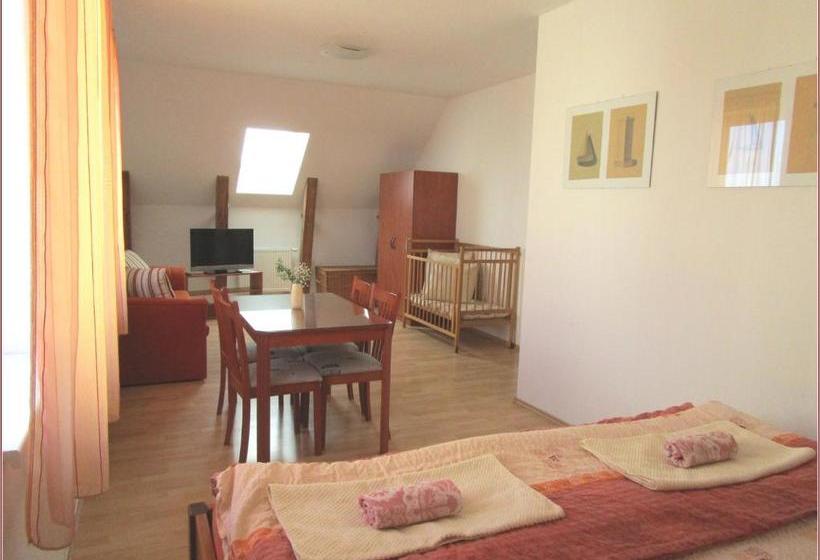 پانسیون Penzion Alma