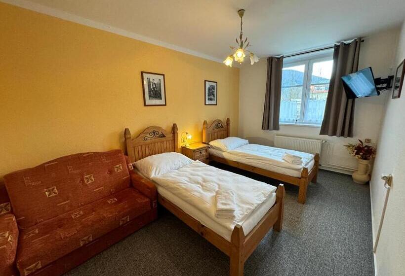 بنسيون Penzion Janoštík