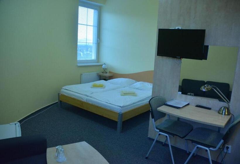 펜션 Penzion Ve Věži