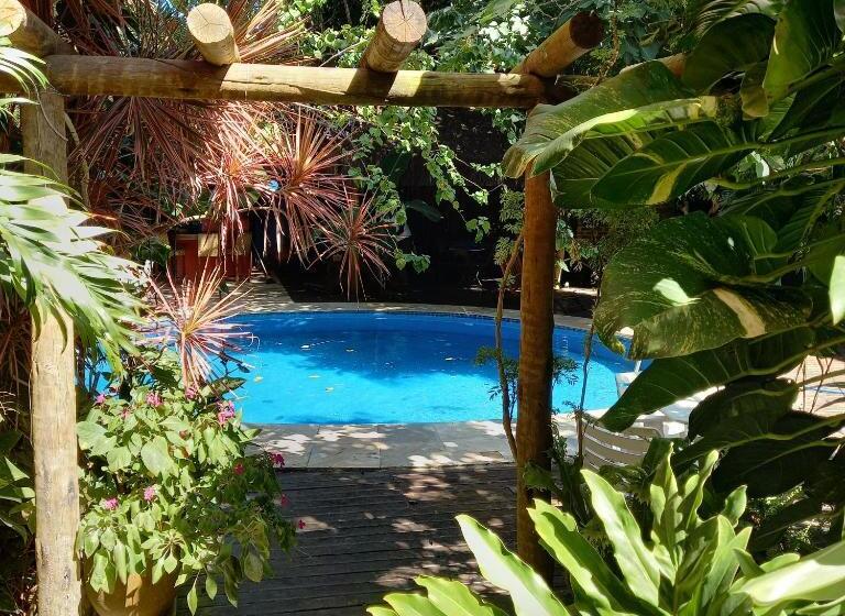 پانسیون Pousada Pilar