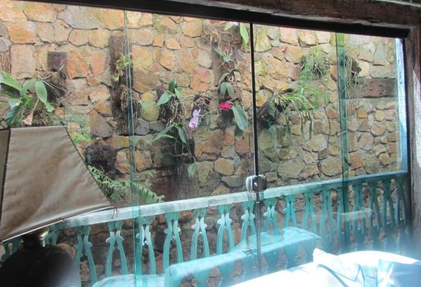 پانسیون Pousada Pilar