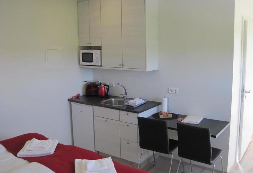 پانسیون Skogar Sunset Guesthouse