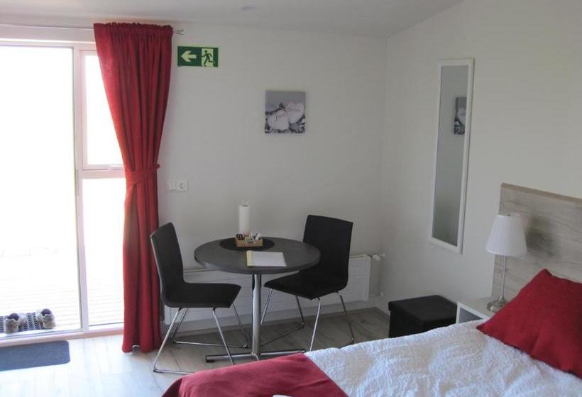 پانسیون Skogar Sunset Guesthouse