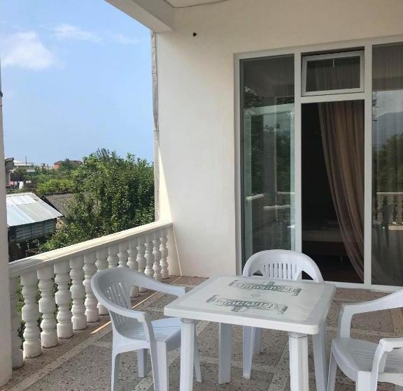 پانسیون Sweet Home Near Black Sea