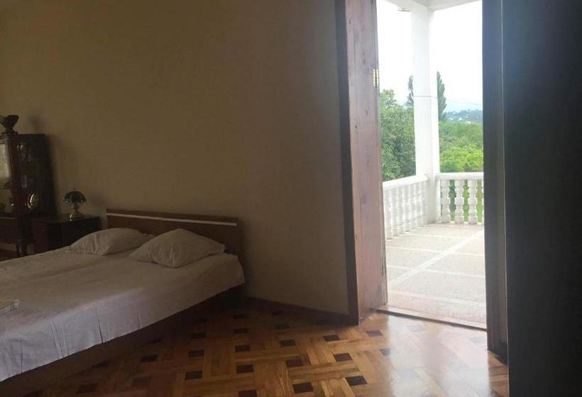 پانسیون Sweet Home Near Black Sea