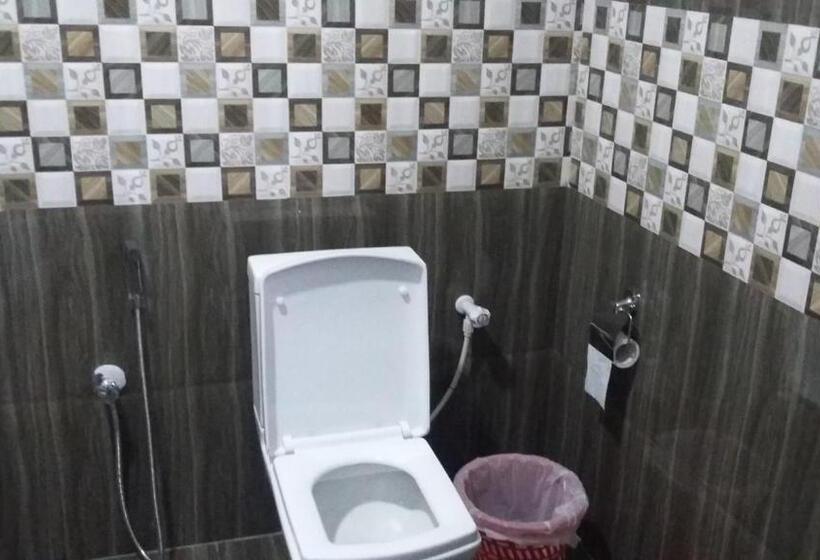 膳宿费 Travel Bird Villa   Foreign Bookings Only