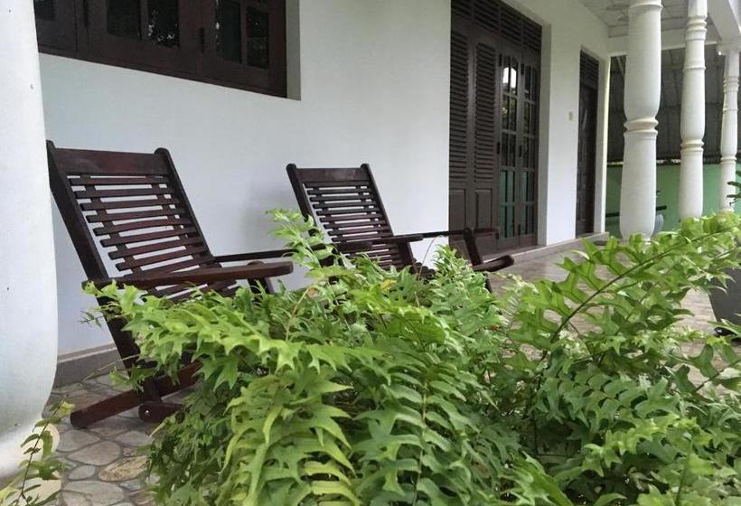 膳宿费 Travel Bird Villa   Foreign Bookings Only