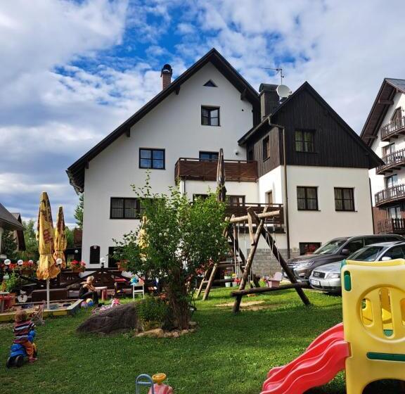 بنسيون U Bernardýna