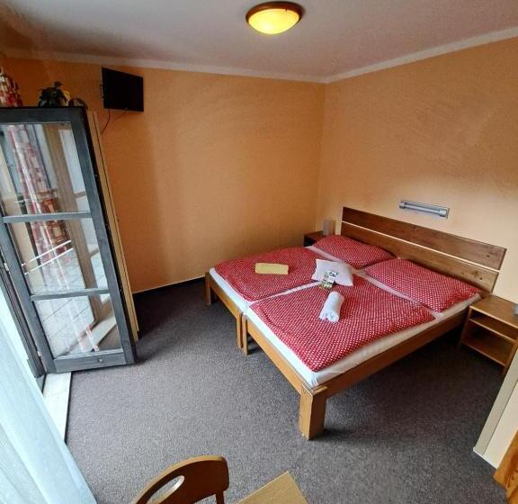 بنسيون U Bernardýna