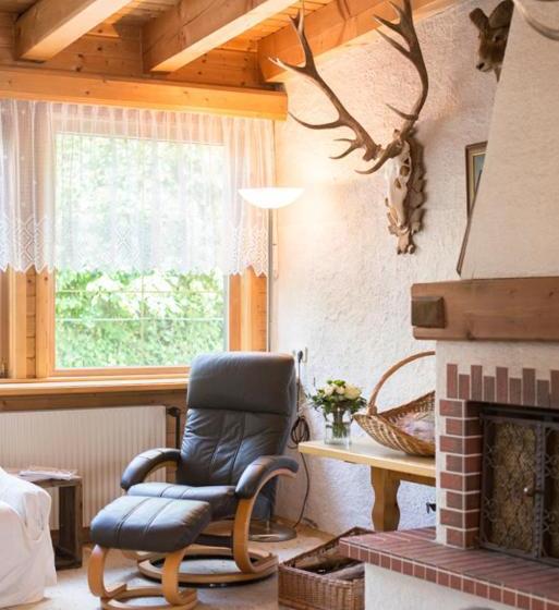 ユースホステル Gasthaus Zur Waldschenke