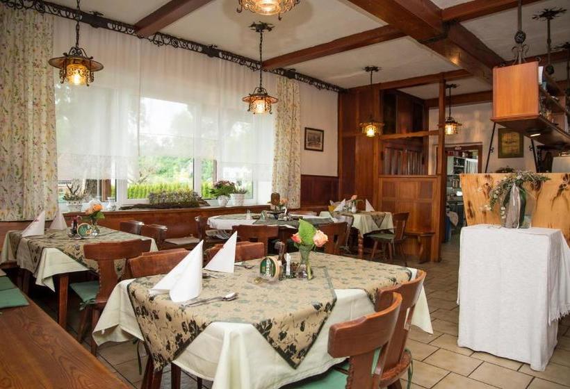 ユースホステル Gasthaus Zur Waldschenke