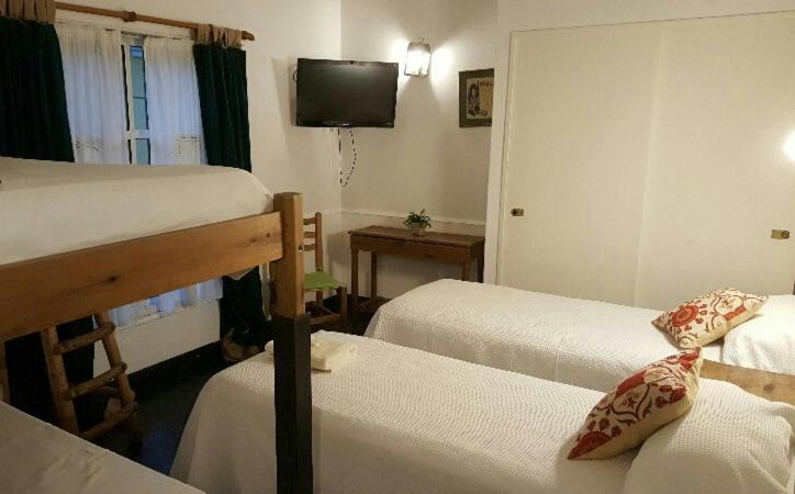 호스텔 Hosteria El Colonial