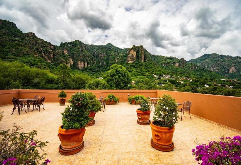 ユースホステル La Pirámide Del Tepozteco