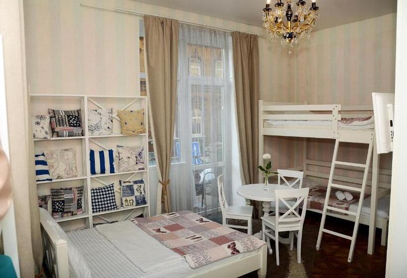 هاستل Panska Poduszka