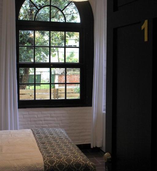 فندق صغير Santoral Restaurante Y Posada Pet Friendly