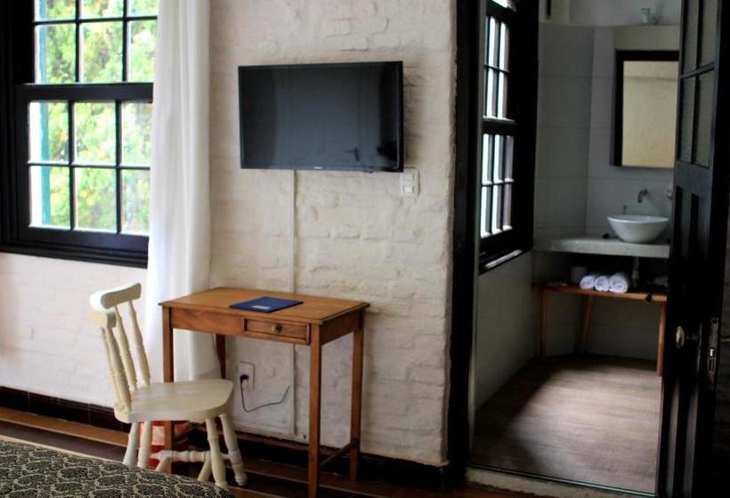 فندق صغير Santoral Restaurante Y Posada Pet Friendly