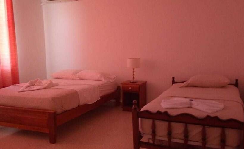 Casa Juliana Hostal   Hostel