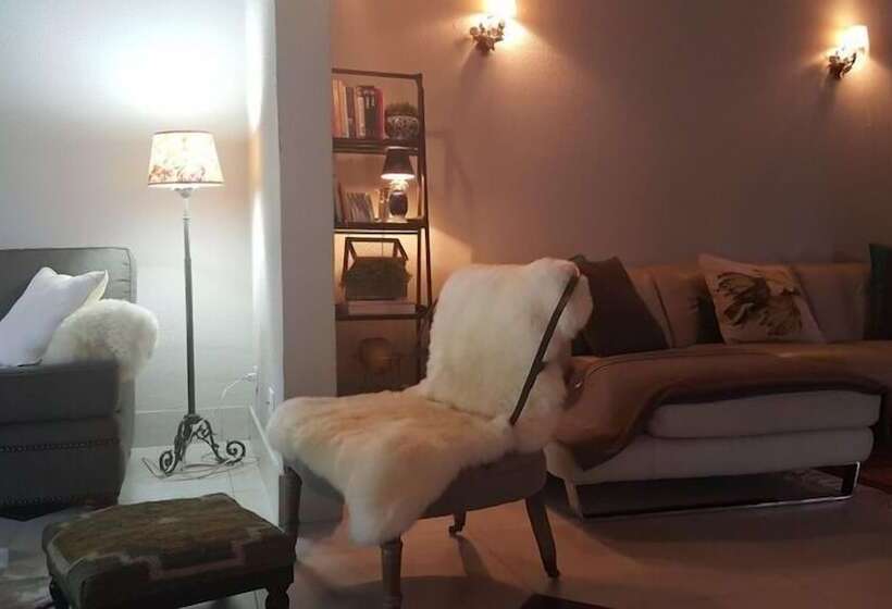 بنسيون Bosque Da Neblina