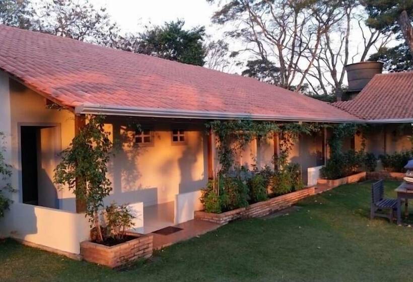 بنسيون Bosque Da Neblina