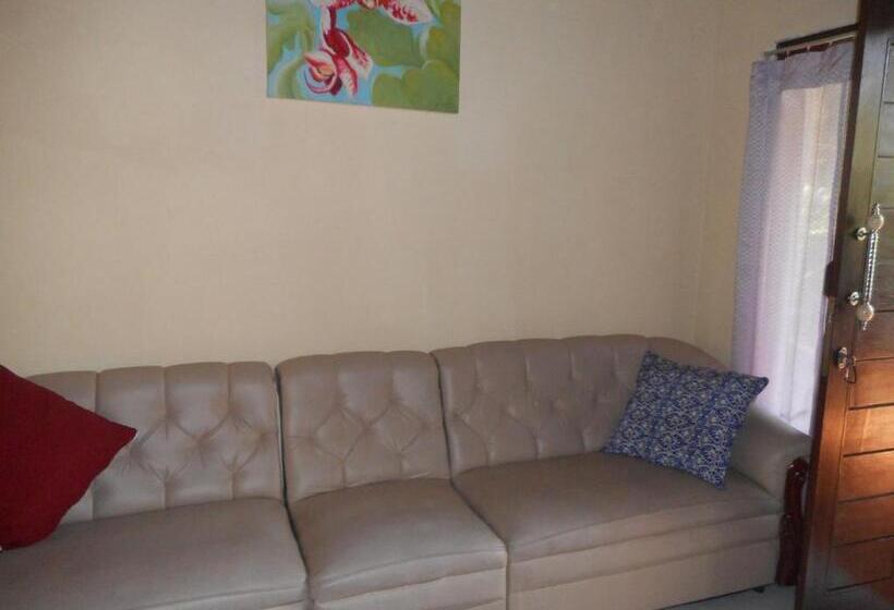 פנסיון Cegeng Lestari Guest House