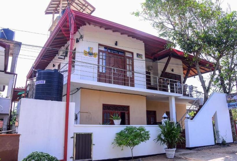 Пансион Channa Villa & Tours