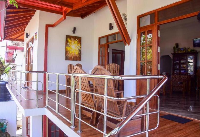 Пансион Channa Villa & Tours